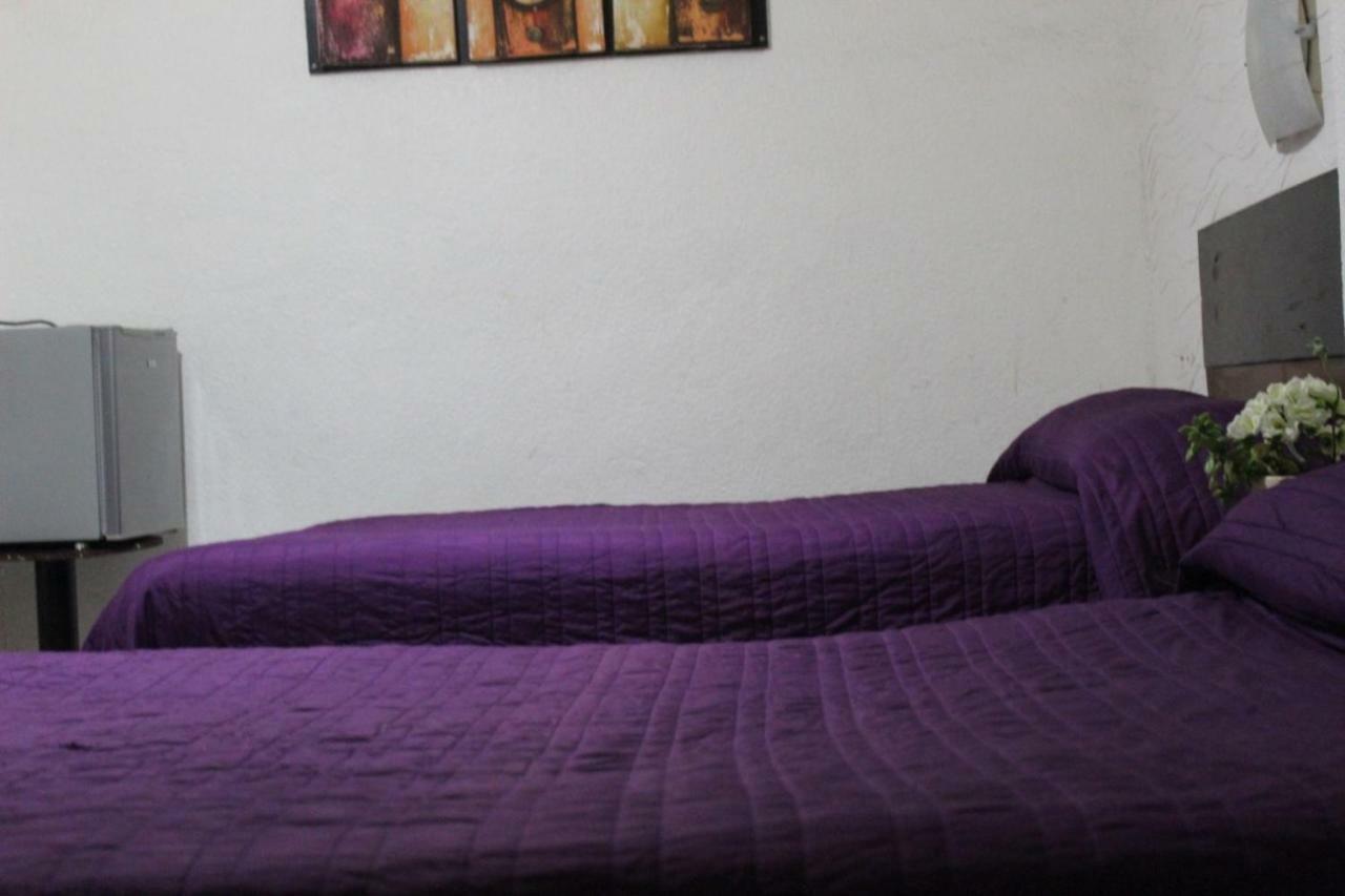Hotel Vina Del Mar Lázaro Cárdenas Buitenkant foto